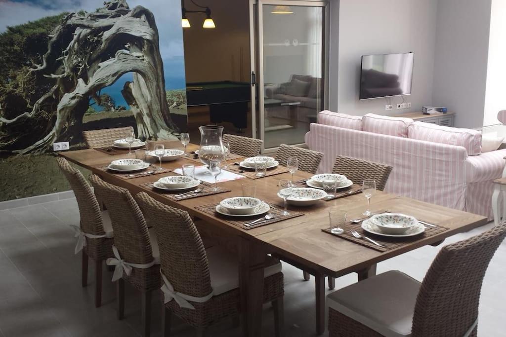 Luxury Villa At Golf Course 科斯塔德安提瓜 外观 照片